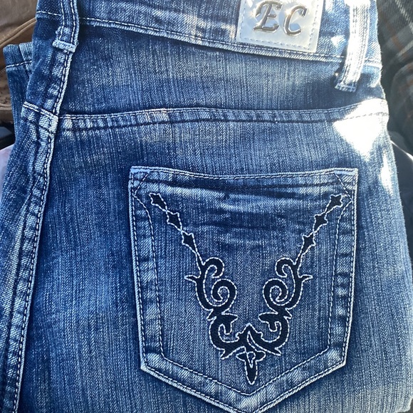 EC Embroidered Y2K Jeans - Picture 6 of 6
